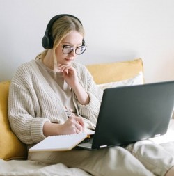 Podcast tips for freelancers and entrepreneurs